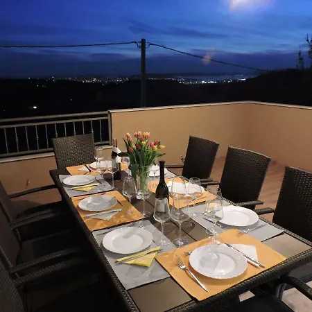 Beata - Pool & View Вилла Klis