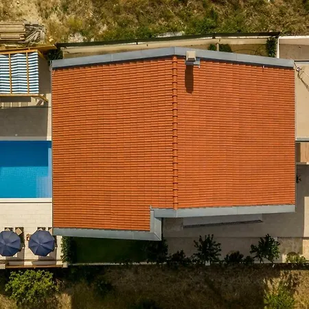 Beata - Pool & View Вилла *